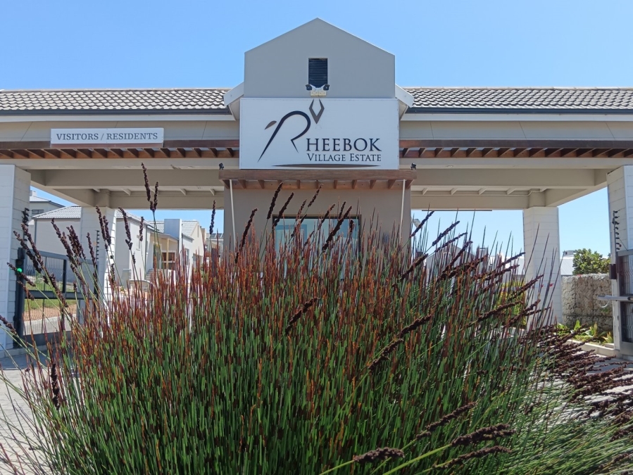 Commercial Property for Sale in Reebok Western Cape